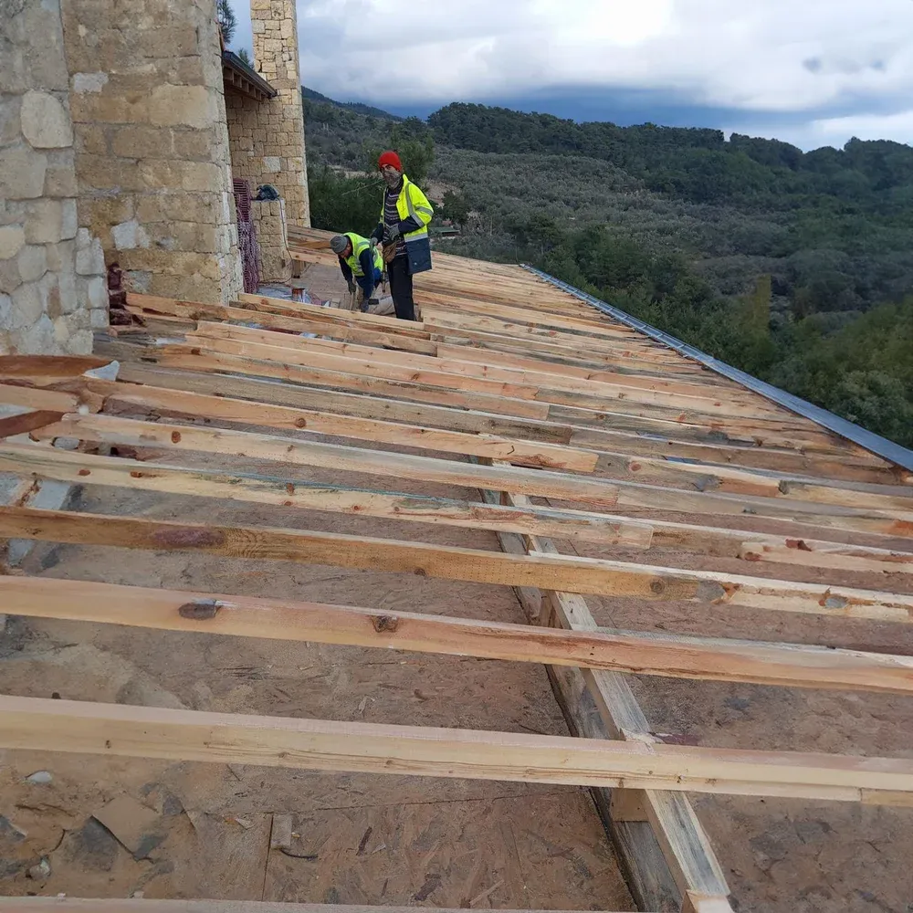 Sloped Roof Timber Structure